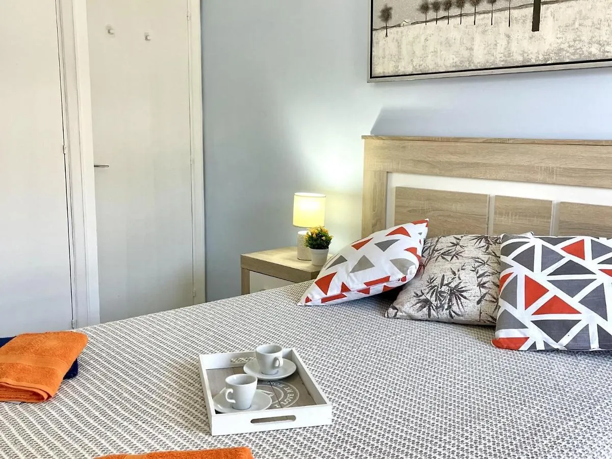 Apartbeach Anagabu Frente Playa Y Gran Terraza Salou Apartment