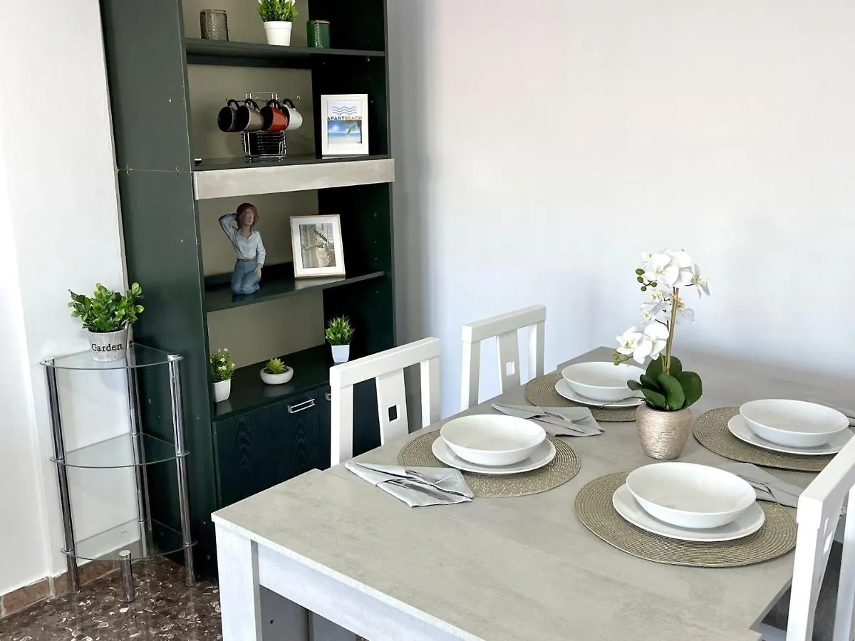 Apartbeach Anagabu Frente Playa Y Gran Terraza Salou 0*,